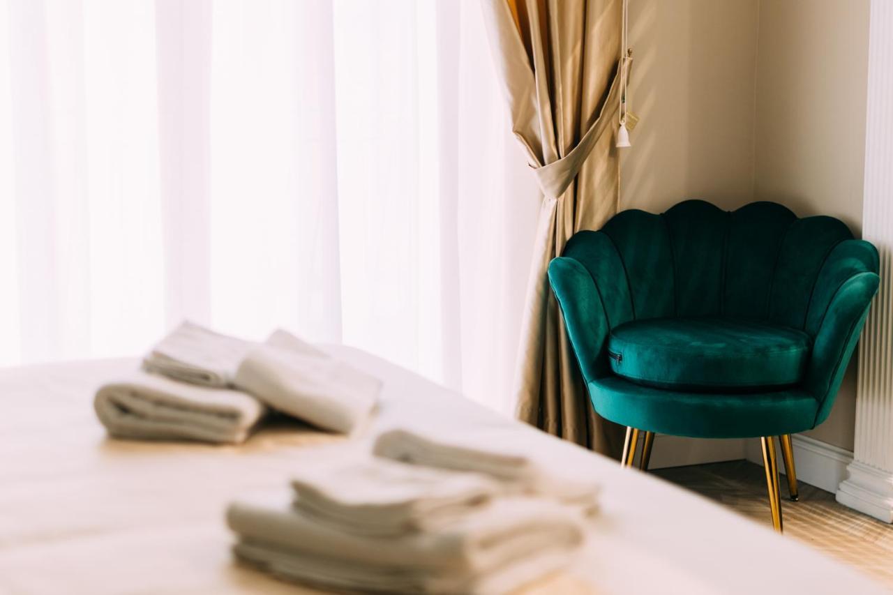 Bed and Breakfast Napoliviva Екстер'єр фото