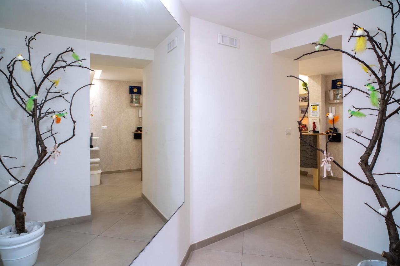 Bed and Breakfast Napoliviva Екстер'єр фото